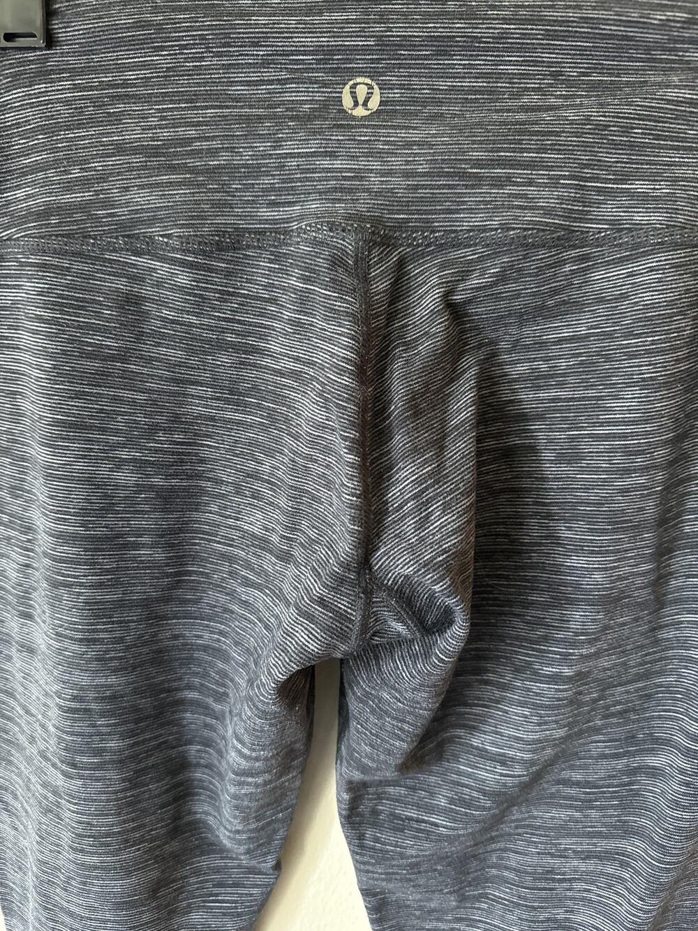 Lululemon Heathered Gray Leggings Size 6